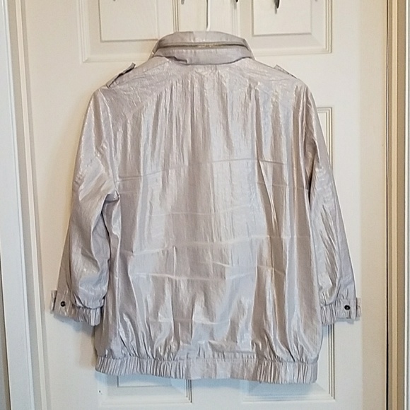 Chico's size 1 jacket - Picture 3 of 3